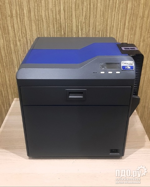 Принтер пластиковых карт Datacard SR300