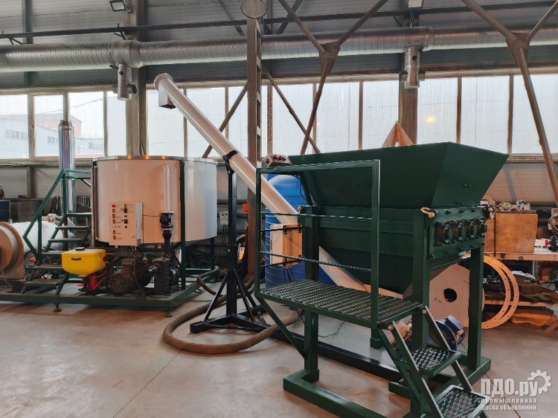 Дробилка со шнековым транспортером для удобрений