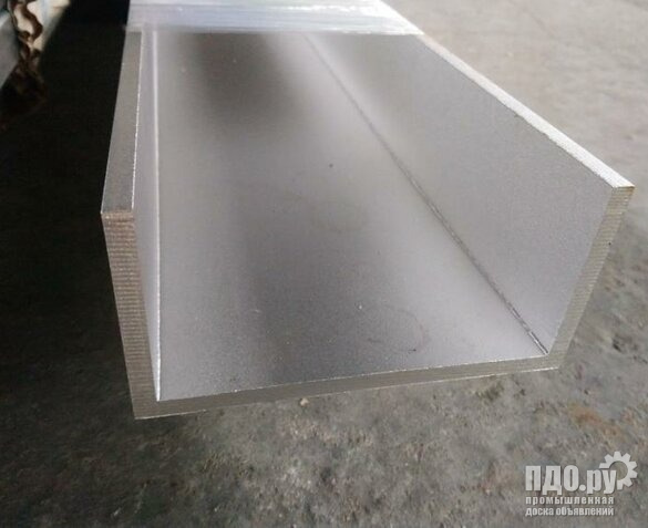 Швеллер нержавеющий сварной тип П 200х100х10х10  AISI 304